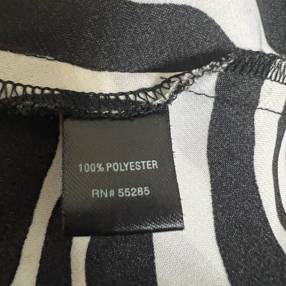 Unique, Zebra Print Express Tank-One Ruffle Shoulder-One Tank. Perfect. Small - Picture 7 of 7